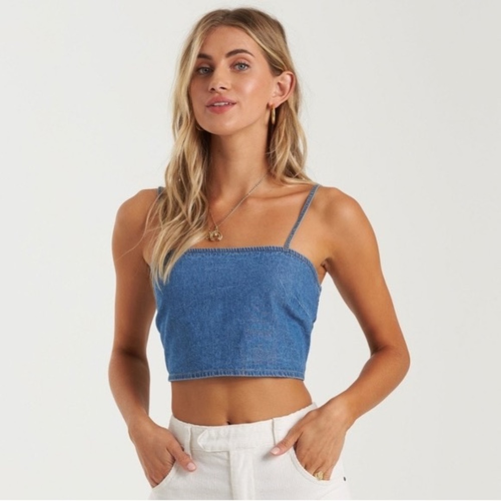 Billabong cute denim top